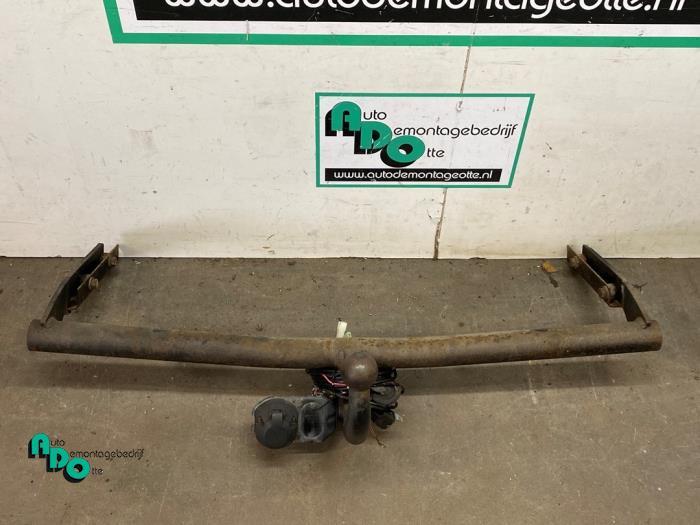 Crochet d'attelage d'un Nissan Note (Note 06-), Autos : Pièces & Accessoires, Suspension & Châssis, Nissan, Utilisé, 3 mois de garantie