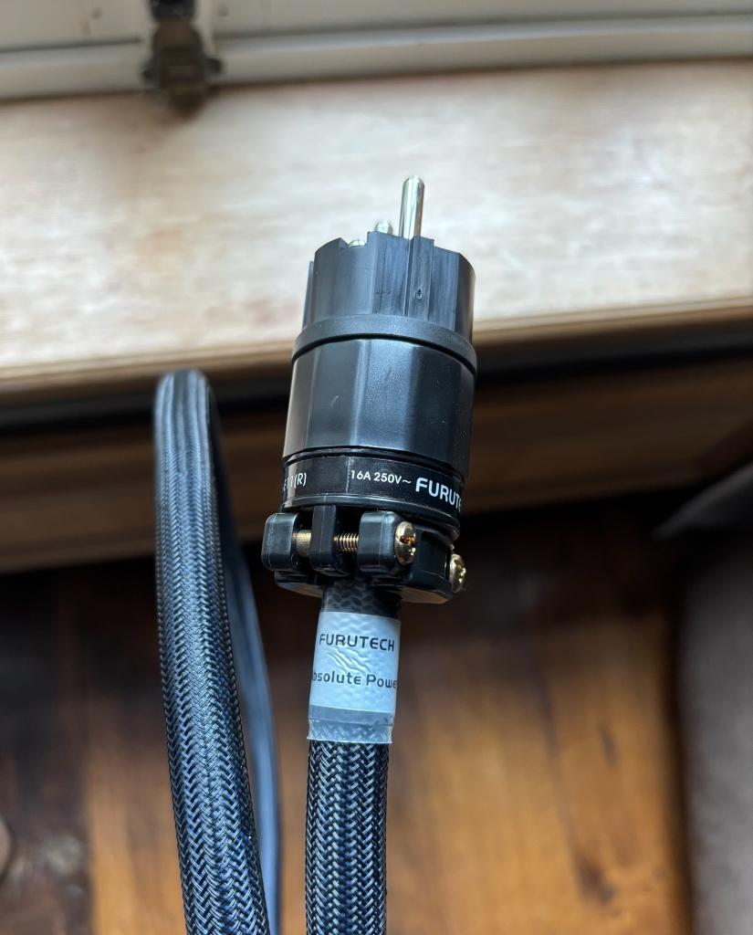 Cable alimentation Furutech Absolute Power 1,5 M, Enlèvement ou Envoi, Comme neuf