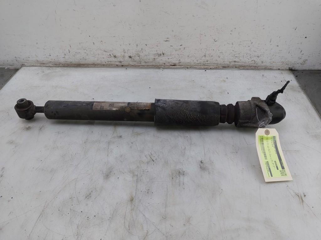 AMORTISSEUR ARRIÈRE GAUCHE Audi A6 Avant (C8) (01-2018/-), Postoffice@zf.com, Löwentaler Straße 20
88046  Friedrichshafen, DE