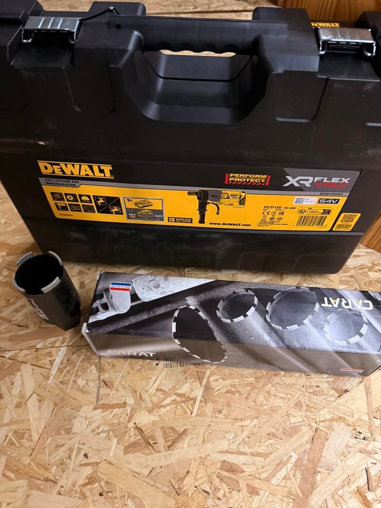 Dewalt diamantboormachine accu, Ophalen, Zo goed als nieuw