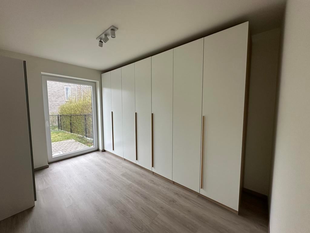 Zeer grote kast ikea