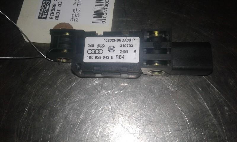 CAPTEUR AIRBAG Audi A3 (8P1) (|3100703|4B0959643E|), Utilisé, Audi