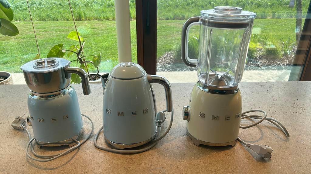 Smeg waterkoker - melkschuimer - blender, Ophalen, Zo goed als nieuw