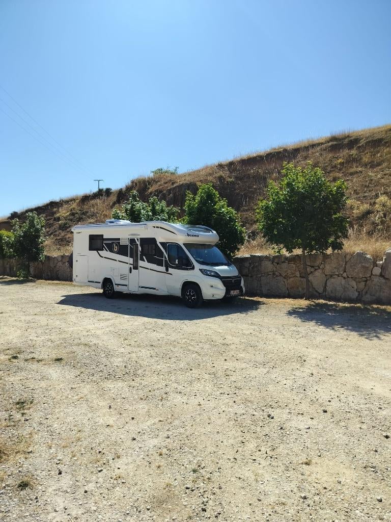 Fiat 2.3 Mjt Benimar Mileo297 2022 26000km en parfait état!!, Siège de train, Jusqu'à 4, Toilette à cassette, Fiat