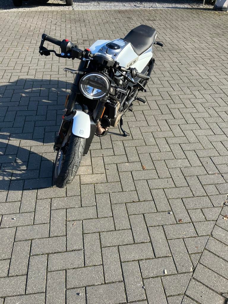 Husqvarna Vitpilen 401 2022