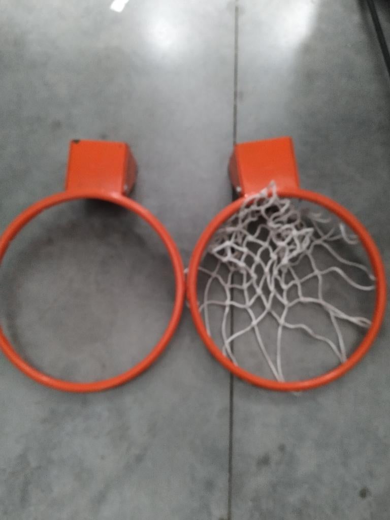 Basketring, Sport en Fitness, Basketbal, Ophalen, Zo goed als nieuw, Ring, Bord of Paal