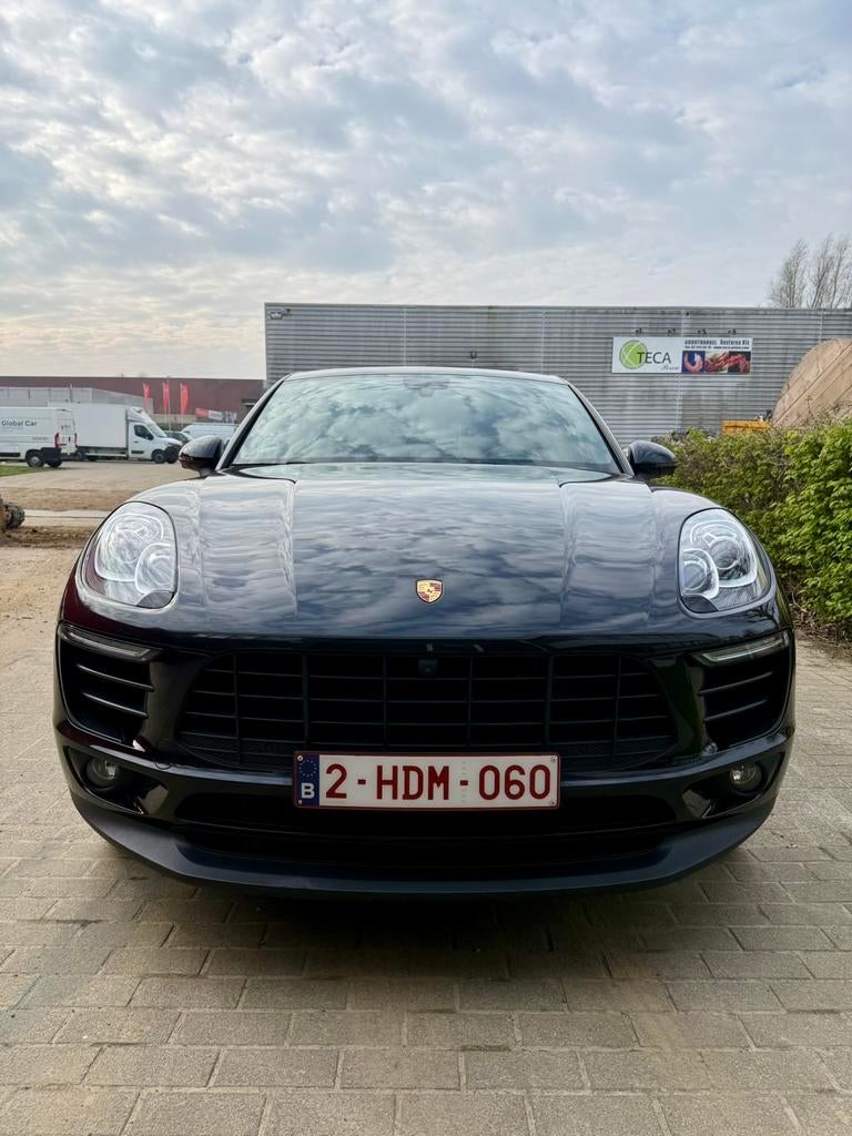 Porsche Macan 2.0 Benzine – 252 PK | Full Option |, Auto's, Porsche, USB, 4 cilinders, Zwart, Leder
