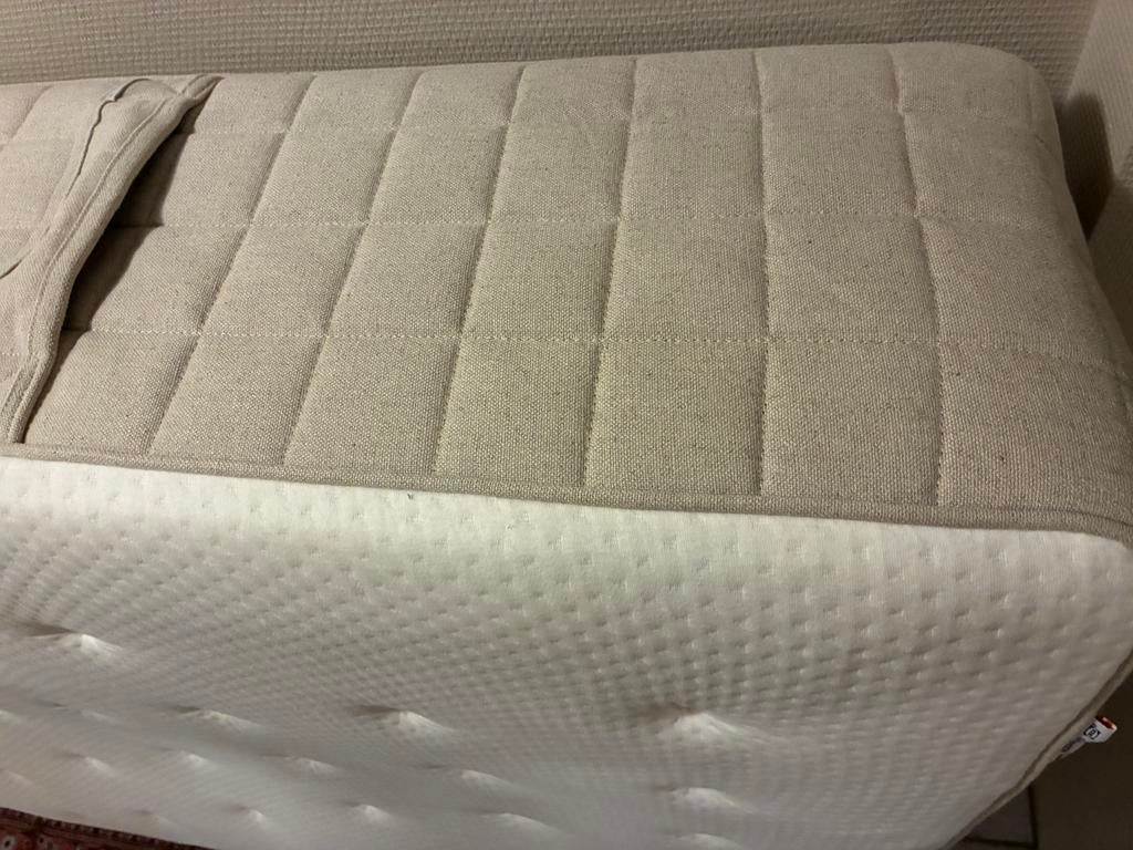 Sommier à ressorts ensachés Hidrasund 1,40 m, Enlèvement, Comme neuf