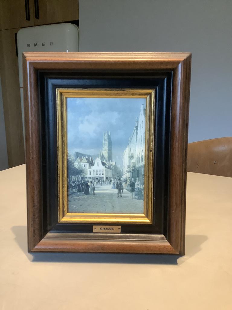 Vintage houten kader met kunstreproductie Kuwasseg, Antiek en Kunst, Ophalen of Verzenden