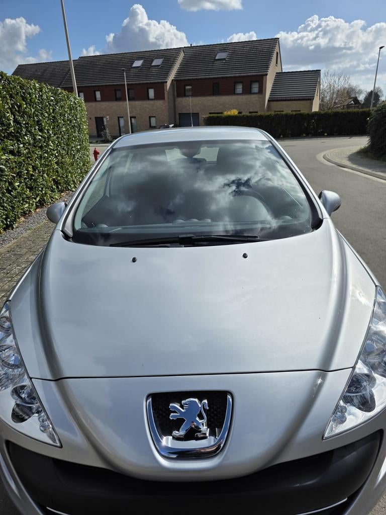 PEUGEOT 308 +/- 52000KM, Argent ou Gris, Achat, Boîte manuelle, Particulier
