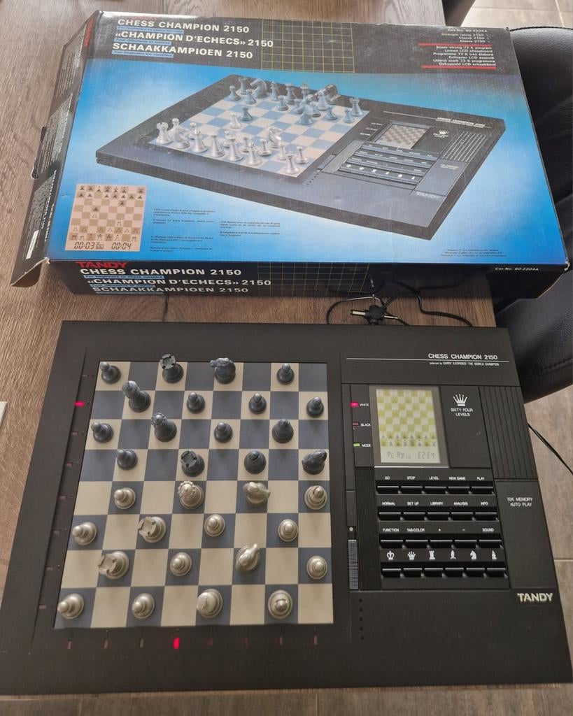 Tandy Chess Champion 2150 - jaren '80 - met aankoopbon, Ophalen of Verzenden, Computers en Rekenmachines