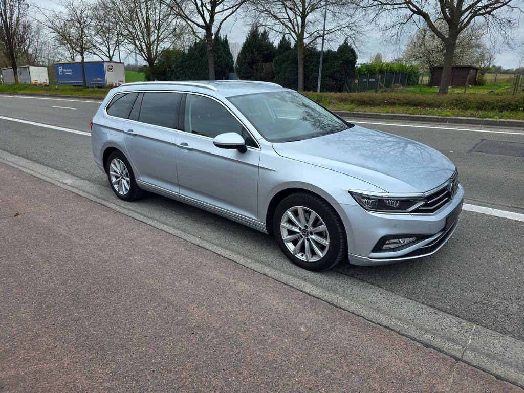 Volkswagen Passat Variant 2.0 TDi SCR Elegance Business DSG, Argent ou Gris, Achat, Entreprise, https://public.car-pass.be/vhr/0ed48ef1-f738-4288-9248-44deb541fcfe
