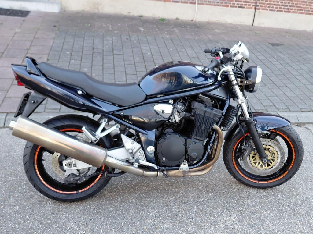 Suzuki bandit 1200/2004 in topstaat 3000  euro, Motoren, Motoren | Suzuki, 4 cilinders, Particulier, Meer dan 35 kW, 1200 cc