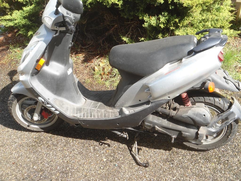 Sym Jet X : aucun document pour les pièces ou cross, Vélos & Vélomoteurs, Autres modèles, Classe B (45 km/h), Enlèvement, Utilisé