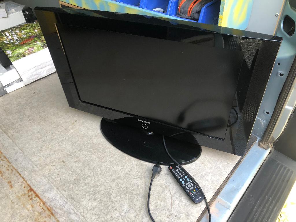 Tv Samsung + ordinateur, Ophalen, Zo goed als nieuw, Samsung