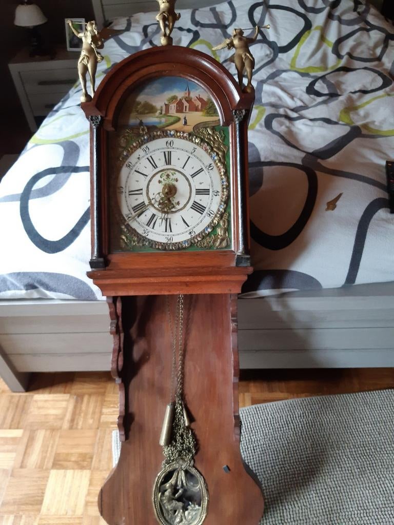 Horloge arrière frisonne, Enlèvement