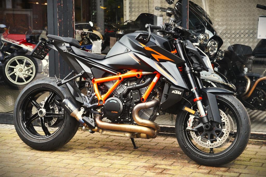 KTM 1390 SUPERDUKE R ***MOTOVERTE.BE***, 2 cilinders, Bedrijf, 1390 cc, Quickshifter