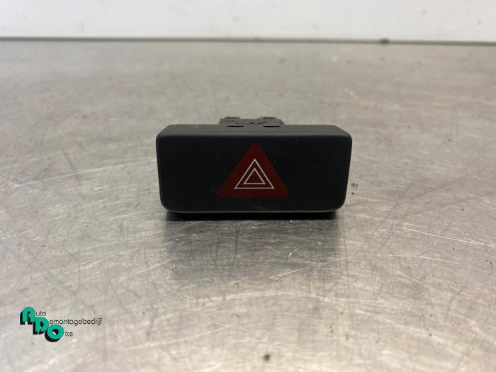 Paniekverlichtings Schakelaar van een Suzuki Alto (Alto 09-), Gebruikt, -, -, Ophalen of Verzenden