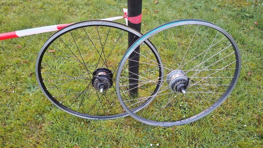 Zeer goede alu. 28” SHIMANO NEXUS 8 achterwiel (=prijs/wiel), Enlèvement, Comme neuf, Roue, Shimano Nexus 8 naafversnelling inter 8 achterwiel fiets