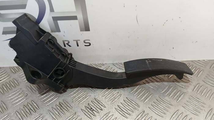 Gaspedaal van een Mercedes B-Klasse, Auto-onderdelen, Interieur en Bekleding, Gebruikt, -, Ophalen of Verzenden, -