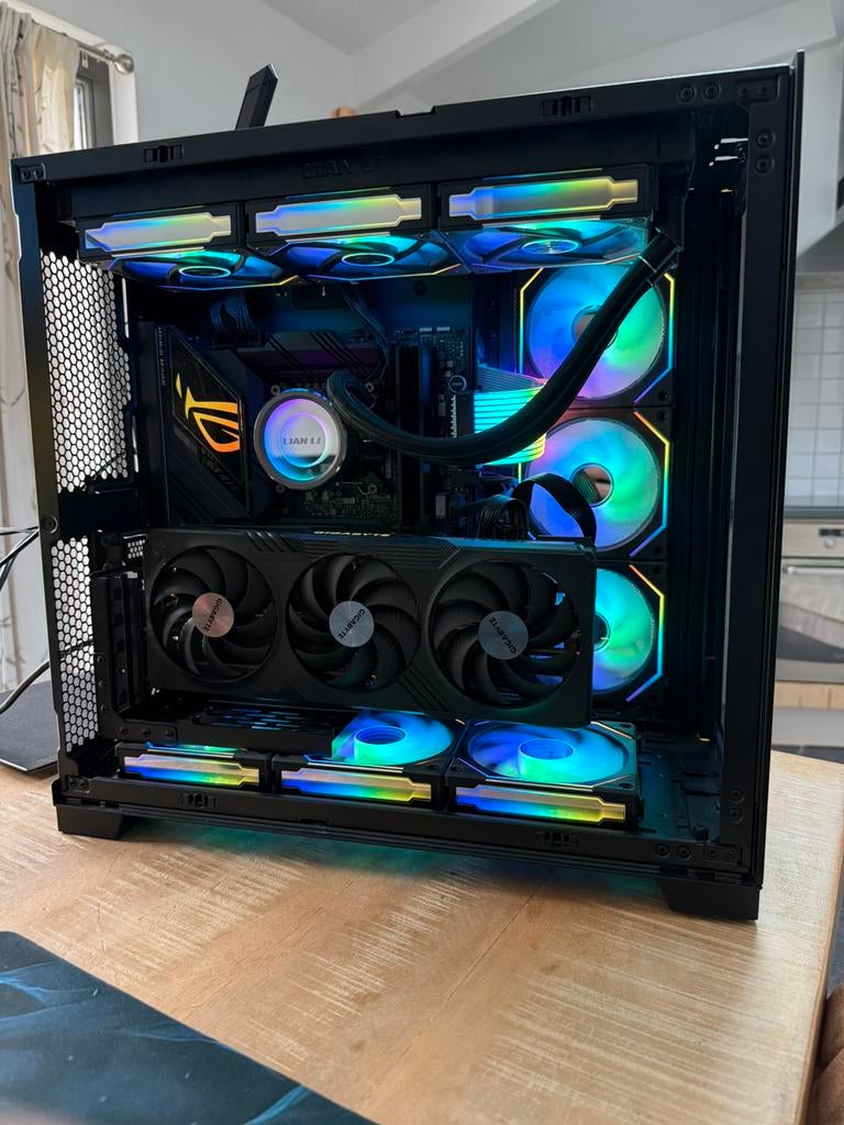 Top pc i9 14900K 32gb ddr5 rx 7900xtx 2tb nvme ssd game pc, Enlèvement, Comme neuf, Gaming, SSD