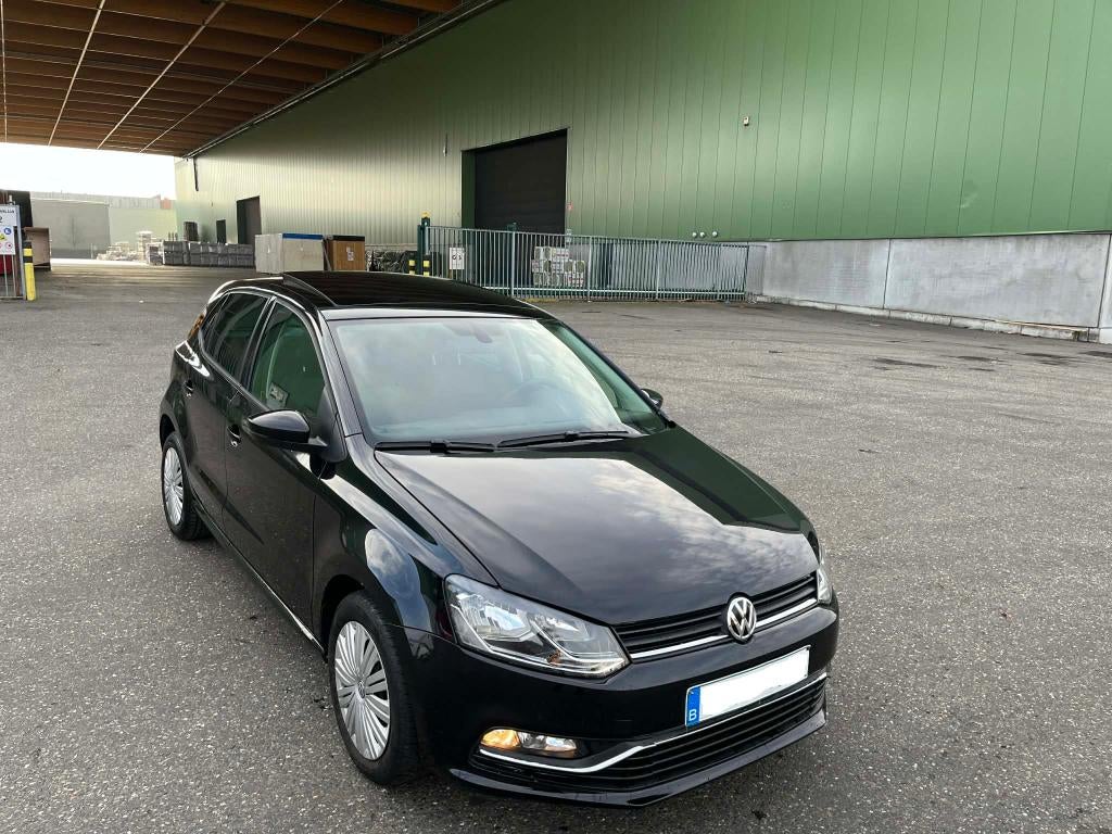 Volkswagen polo 1.2Tsi Euro6b Benzine DSG Automaat PANO, Stof, 4 cilinders, Zwart, Bedrijf