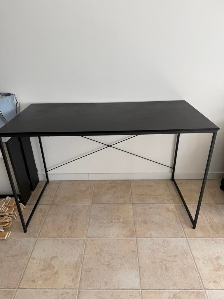 Bureau, Enlèvement, Comme neuf