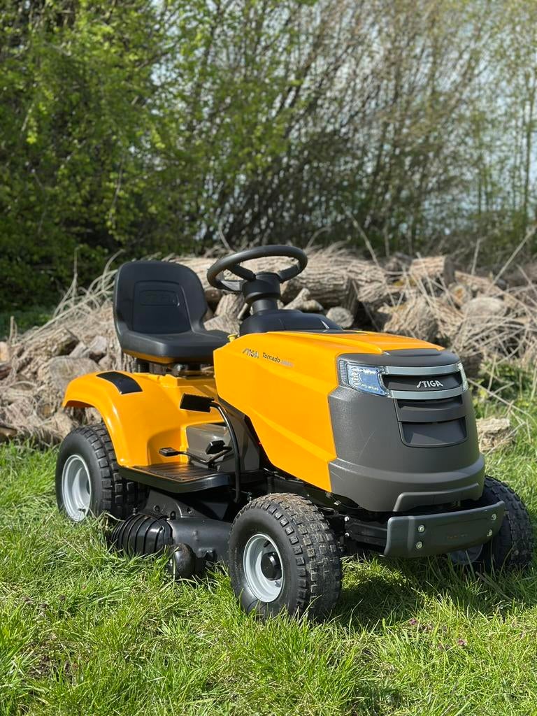 Tondeuse autoportée STIGA Tornado 3098 H 16,5 comme neuve !, Jardin & Terrasse, Enlèvement, Comme neuf, Fonction de mulching, 90 à 120 cm