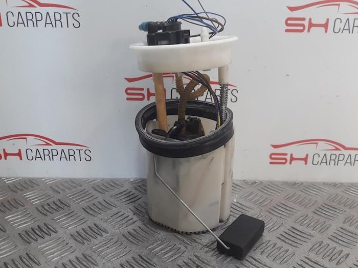 Pompe carburant électrique d'un Volkswagen Polo, Autos : Pièces & Accessoires, Volkswagen, -, 3 mois de garantie, Utilisé