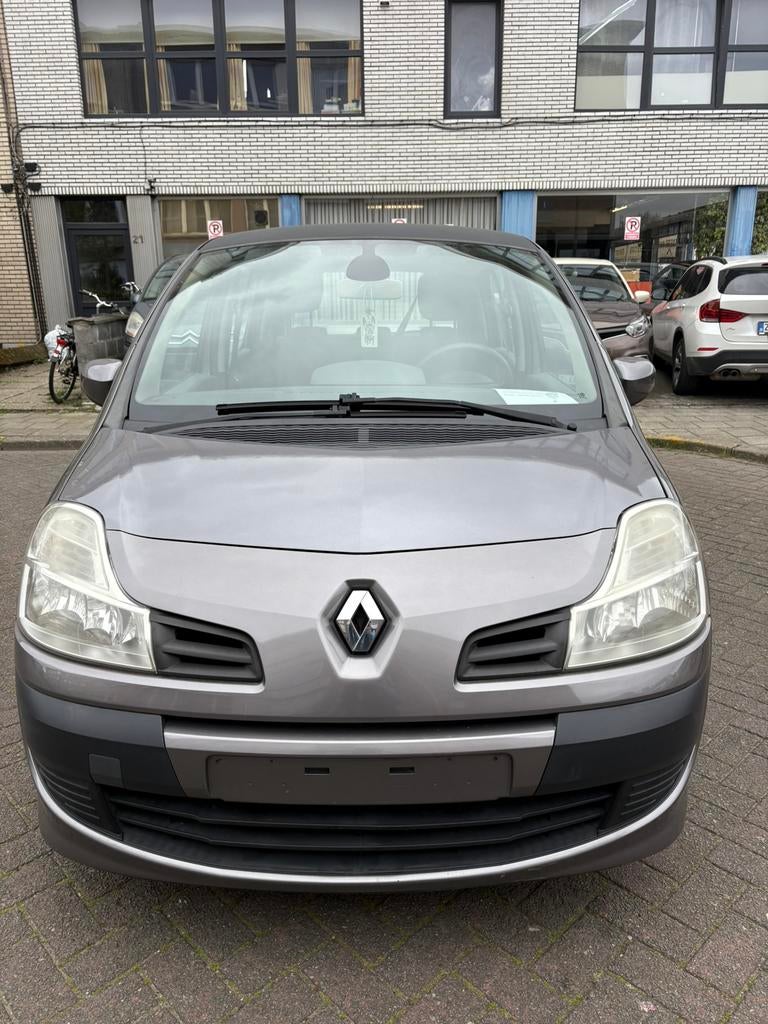 Renault Modus 1.2 Benzine. Met 111.000 km, Auto's, 4 cilinders, Bedrijf, 5 deurs, 1195 cc