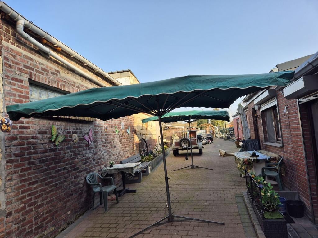 2 markt paraplu, Ophalen