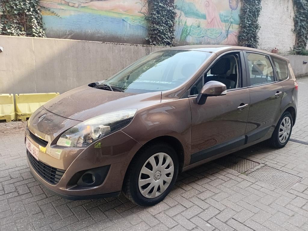 Renault Grand Scenic 1.6 i GPS/Clima 5 places, Autos, Boîte manuelle, USB, Particulier, Brun