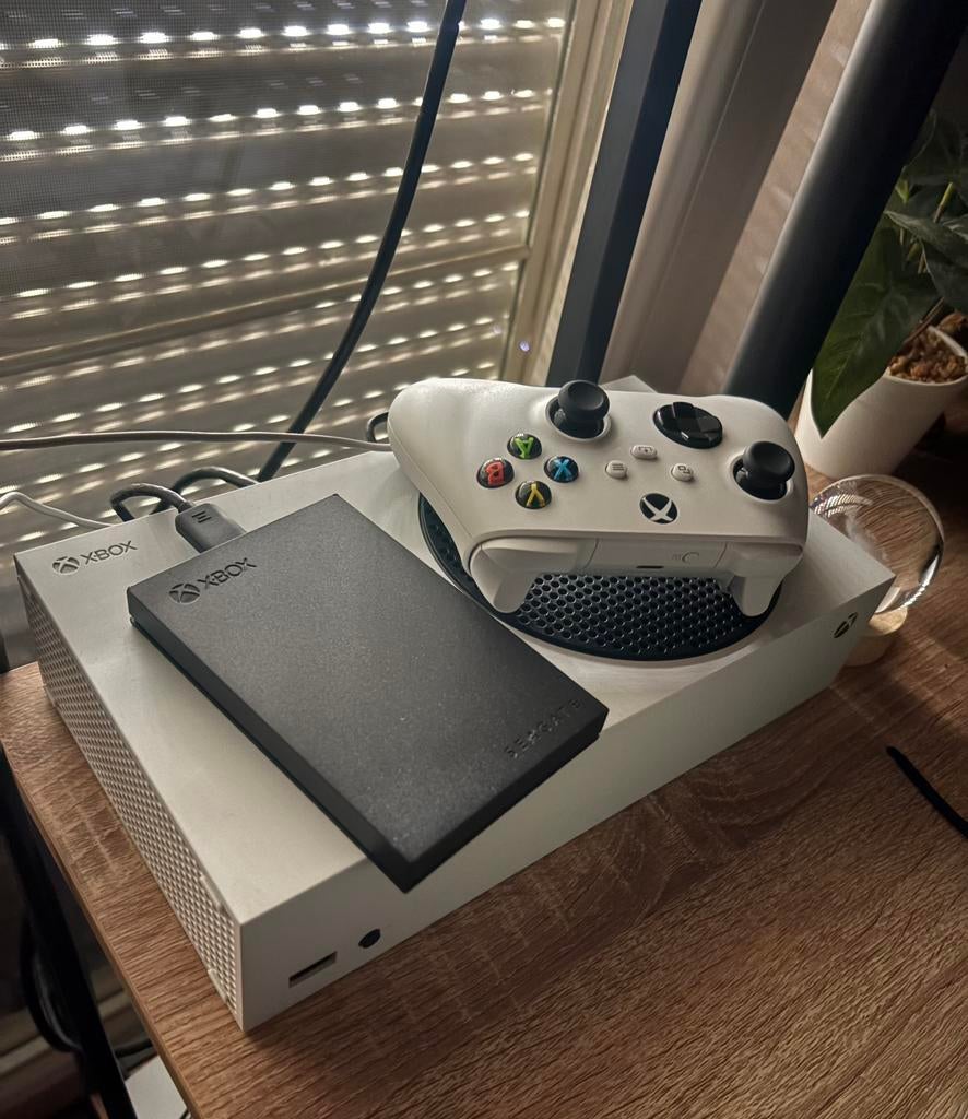 Xbos Series S met 2TB hardeschijf Seagate, Ophalen, Zo goed als nieuw, Xbox Series S