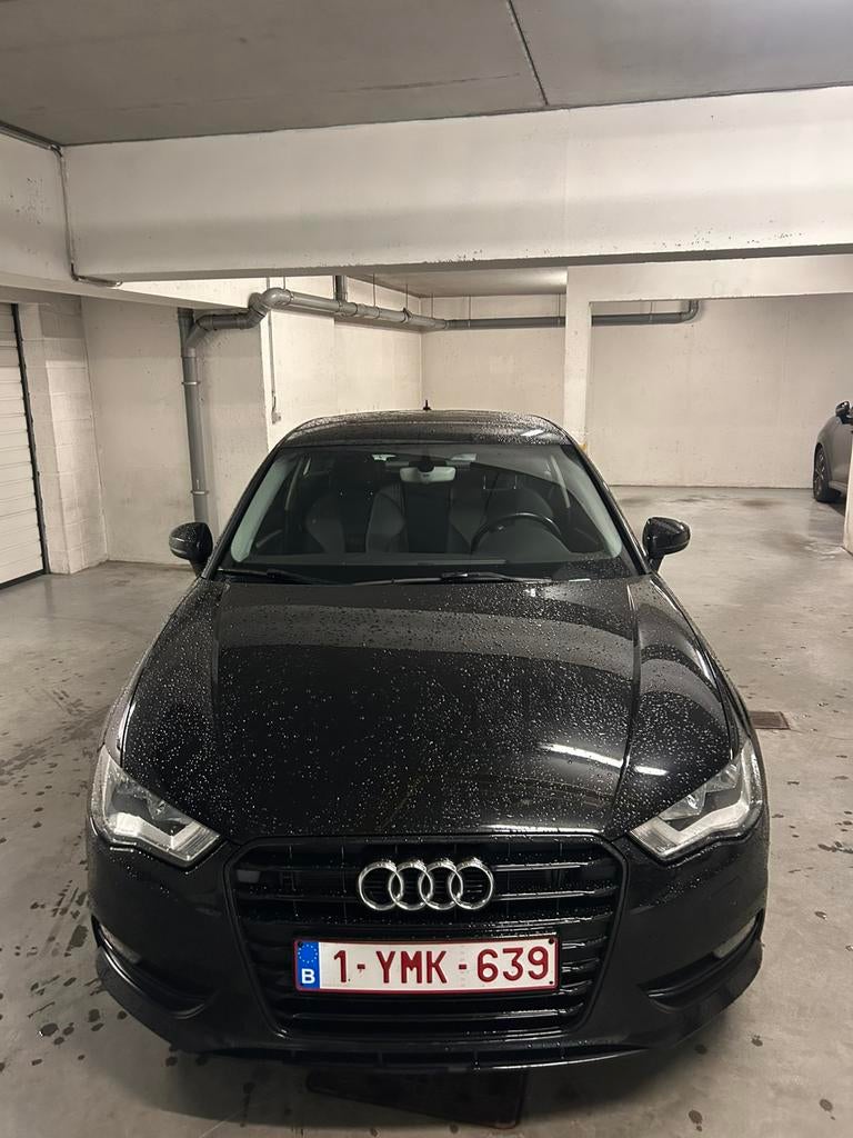 AUDI A3 2015 88000km 110pk 1,2l, Auto's, Lichtsensor, Zwart, Particulier, 81 kW