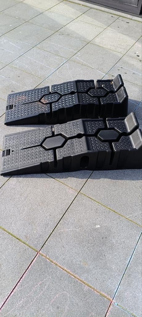 Op rijplaat, Autos : Divers, Outils de voiture, Enlèvement