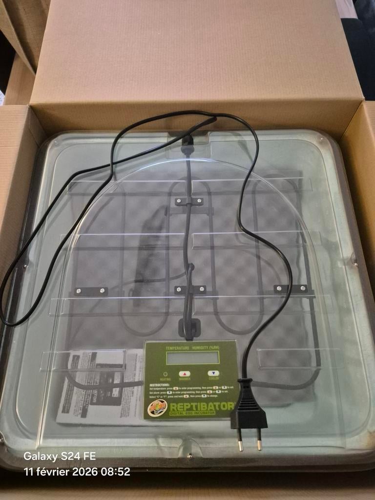 Incubateur à reptiles zoomed, Animaux & Accessoires, Enlèvement