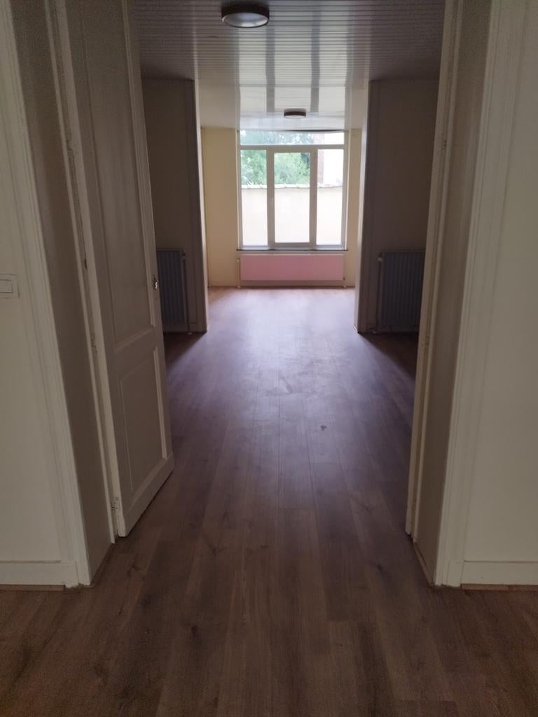 Appartement à louer sur Saint Gilles..libre immédiatement