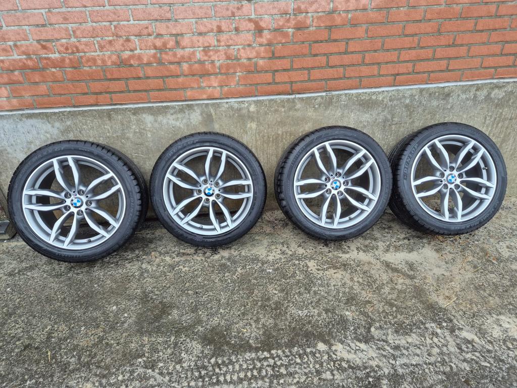 Jantes + pneus BMW x4, Autos : Pièces & Accessoires, Pneus & Jantes, Pneus et Jantes, 245 mm, Véhicule de tourisme, Pneus été