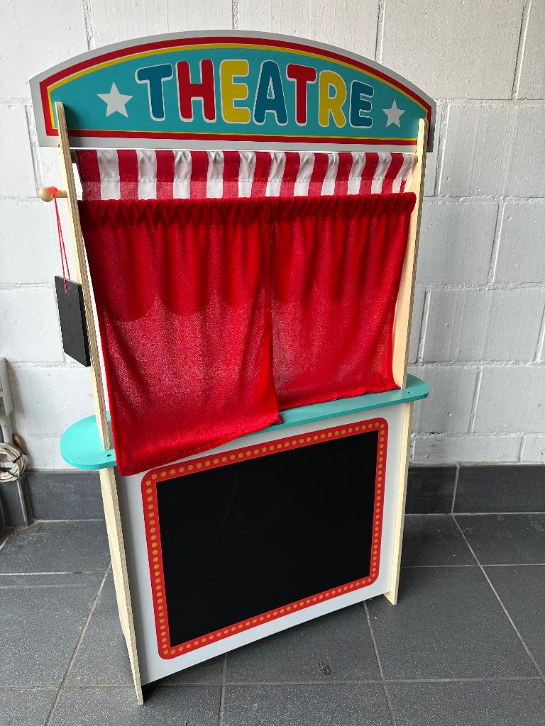 Playwood - 2 in 1 Theater en winkel met Accessoires, Kinderen en Baby's, Speelgoed | Houten speelgoed, Zo goed als nieuw, Meubelstuk of Keukentje