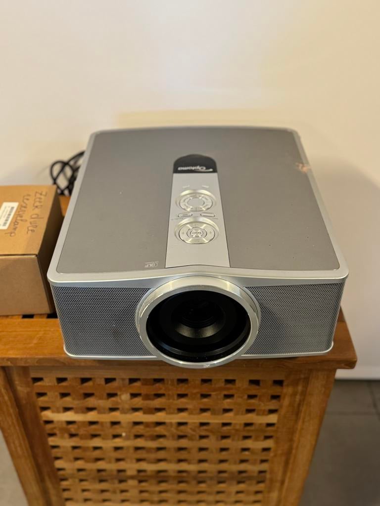 Optoma beamer, Ophalen, Zo goed als nieuw