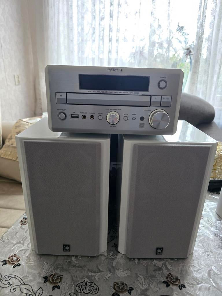 Amplificateur Yamaha avec 2 jolis boîtiers Yamaha, Enlèvement ou Envoi