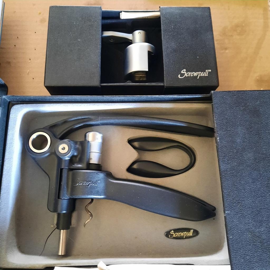 Flessenopener en stopsel van topmerk SCREWPULL ., Ophalen of Verzenden