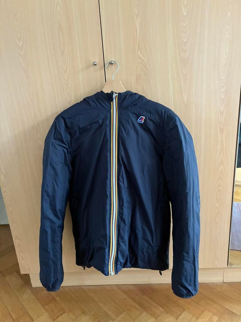 Veste kway taille M, Vêtements | Femmes, Enlèvement, Comme neuf