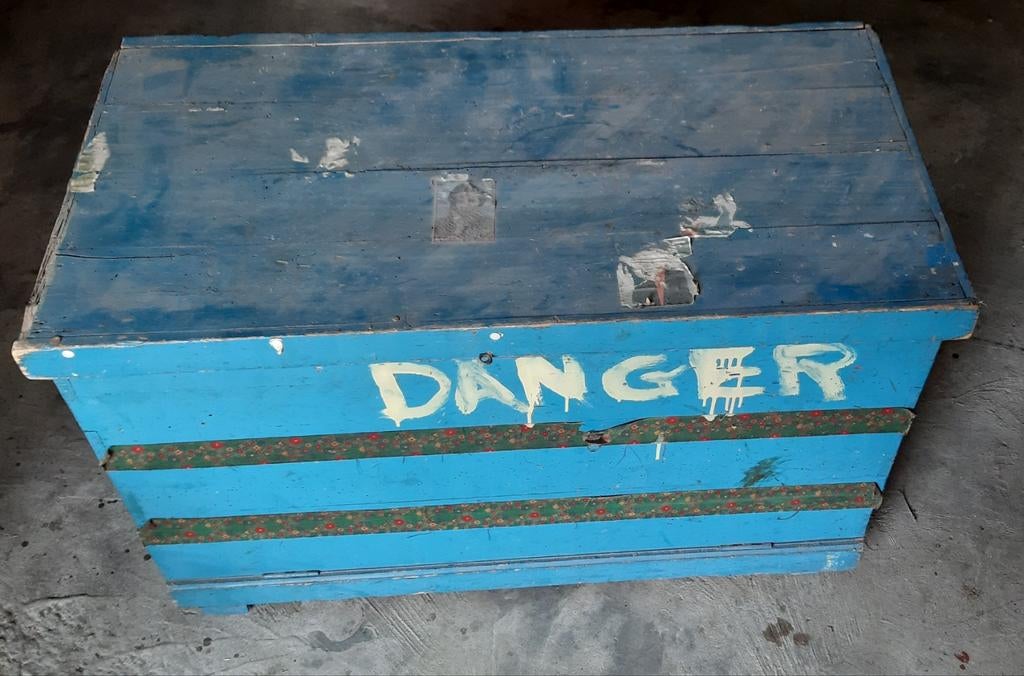 Oude houten kist, Huis en Inrichting, Ophalen