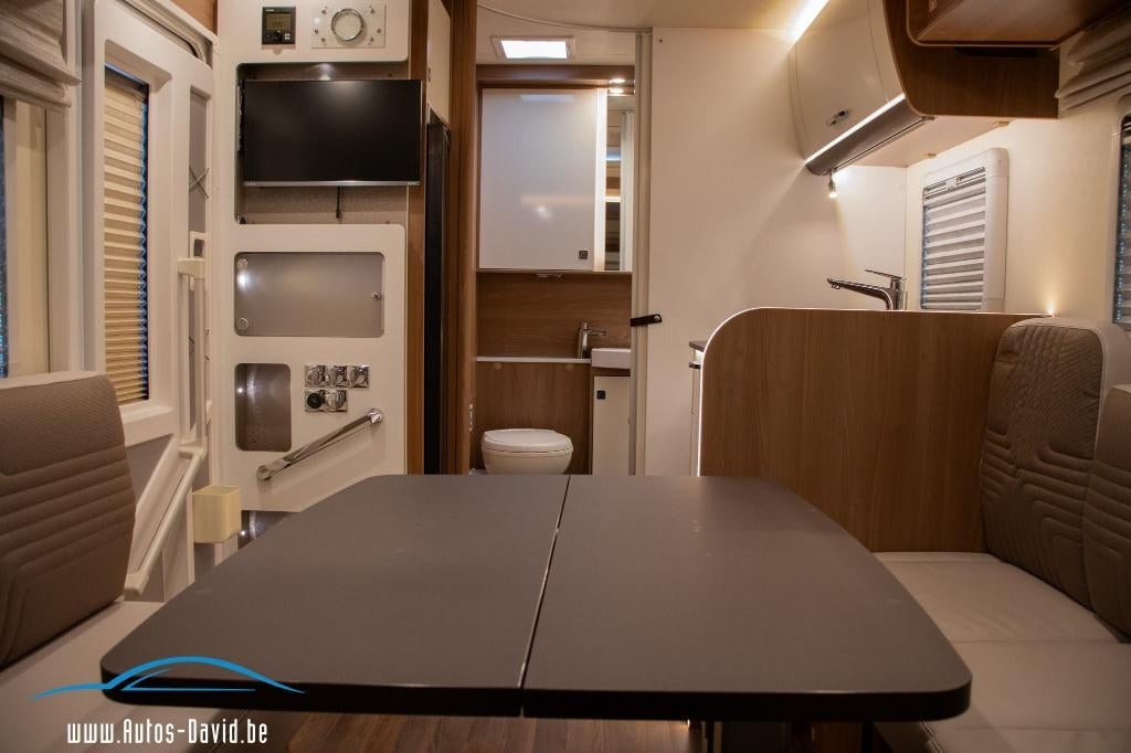 Burstner Lyseo TD IT 594 Compact édition limitée 4 Lits, Caravanes & Camping, Camping-cars, Jusqu'à 4, Siège standard, Boîte manuelle