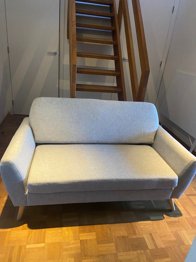 Zetel, Ophalen, Zo goed als nieuw