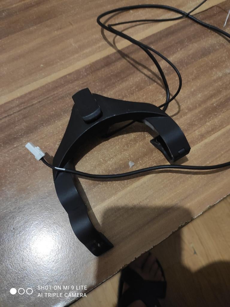 Display houder, Ophalen, Zo goed als nieuw