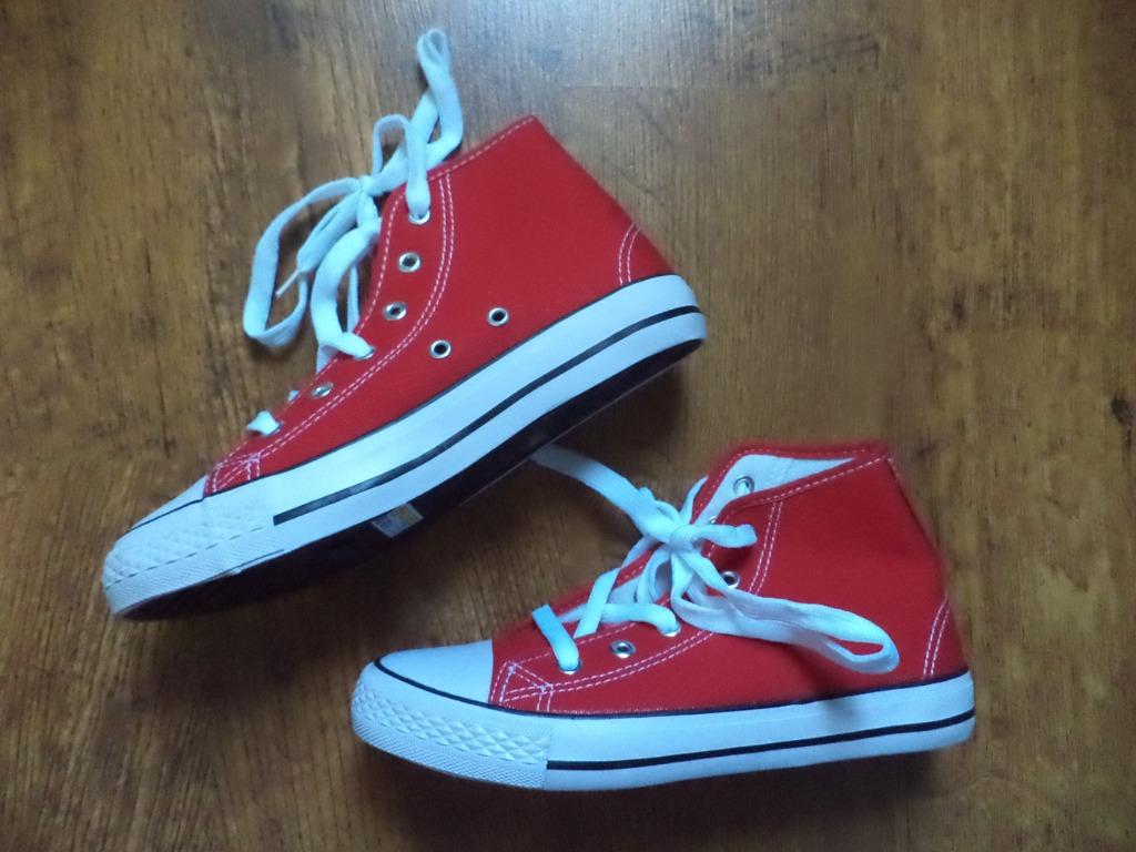 Baskets Panthers Pointure 37 NEUVES, Jongen of Meisje, Overige typen, Ophalen of Verzenden, Nieuw