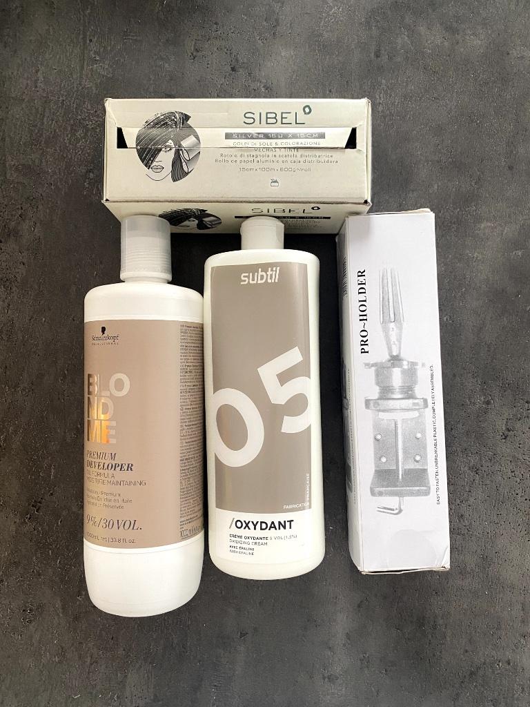 Kappersbenodigdheden-pakket, Ophalen, Gebruikt