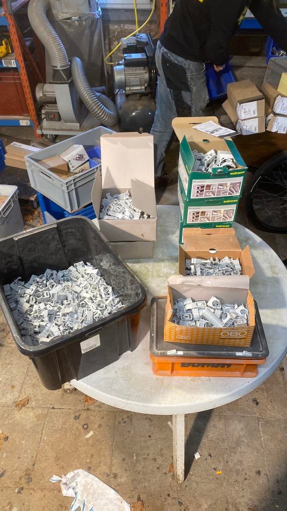 Klemmen, Ophalen, Nieuw